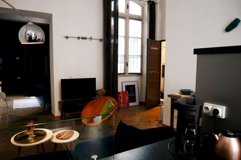 Appartement P2 De Charme - Centre-Ville Nîmes Zewnętrze zdjęcie