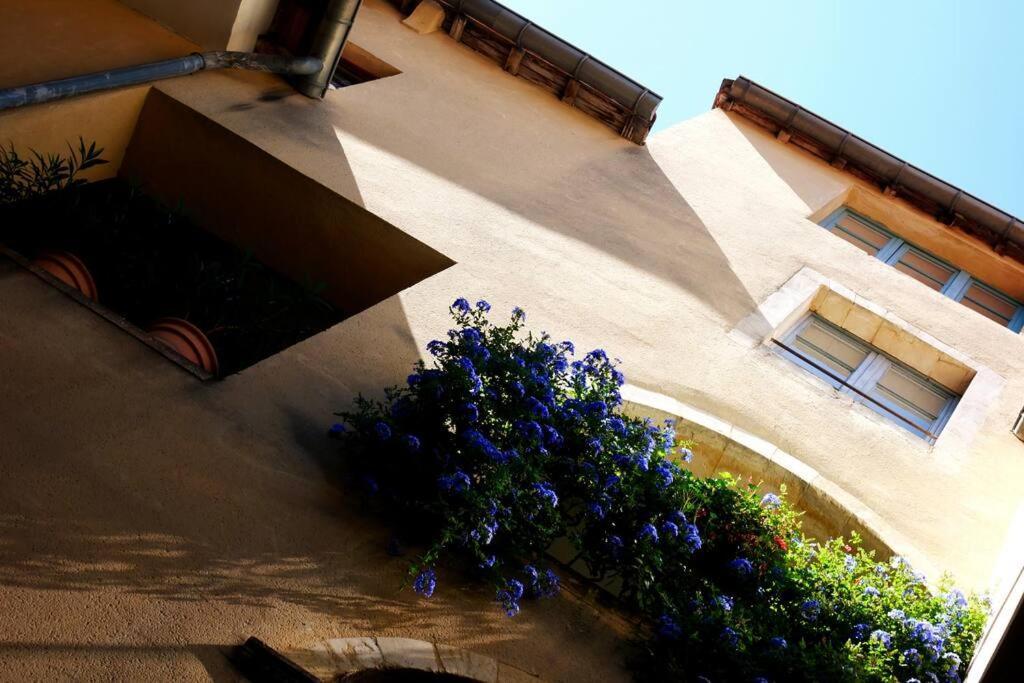 Appartement P2 De Charme - Centre-Ville Nîmes Zewnętrze zdjęcie